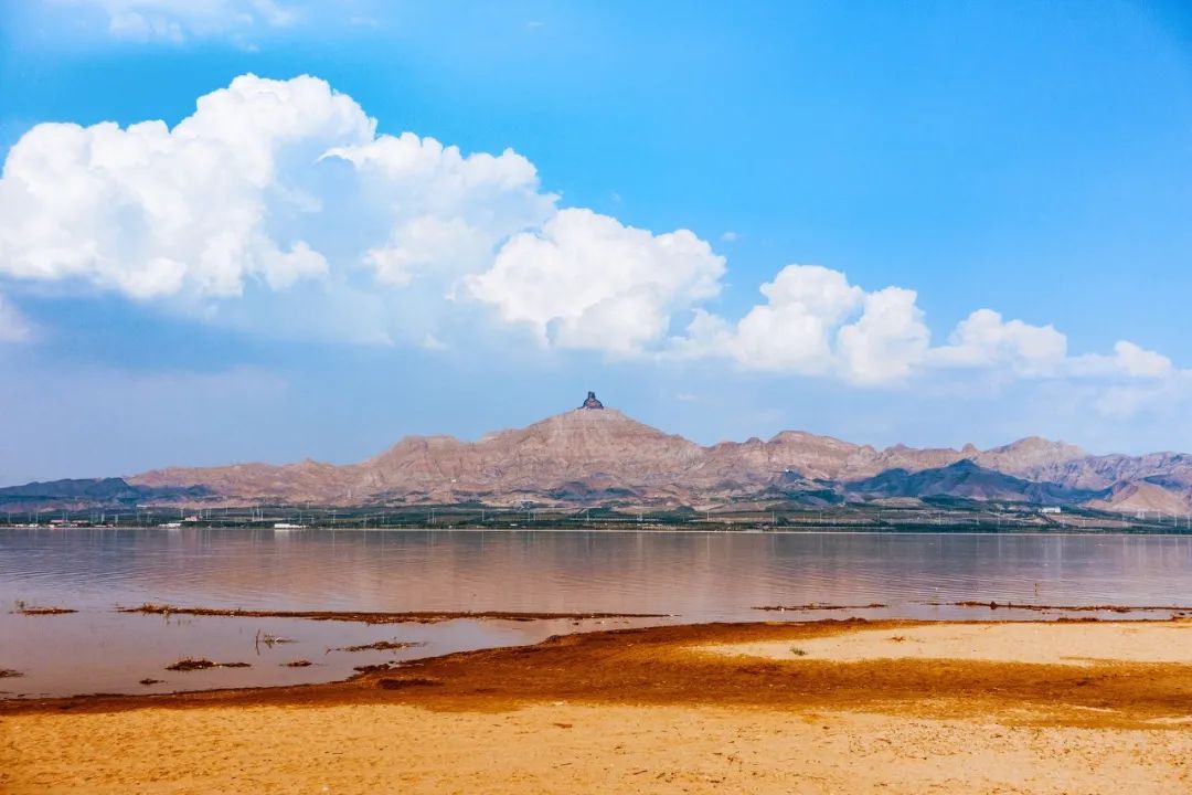 乌海,浪漫邂逅大自然的乌海之旅